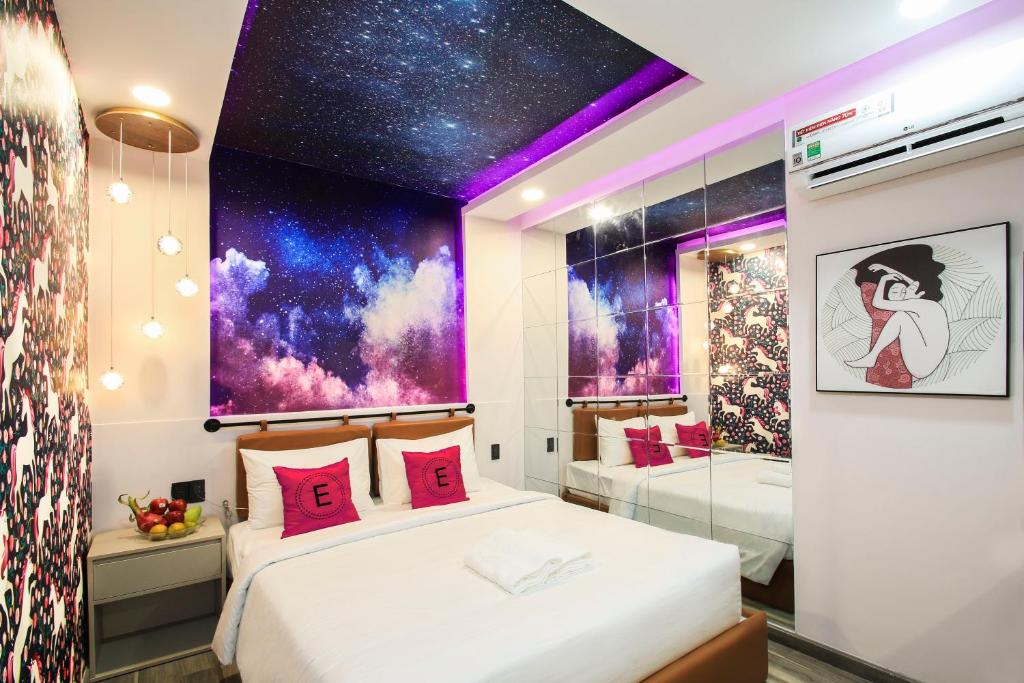 EROS HOTEL