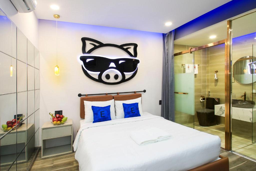 EROS HOTEL