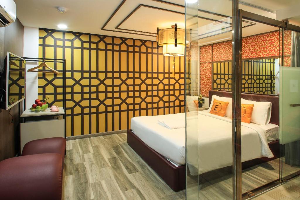 EROS HOTEL