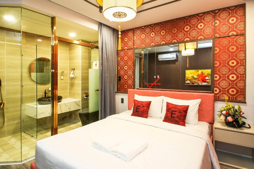 EROS HOTEL
