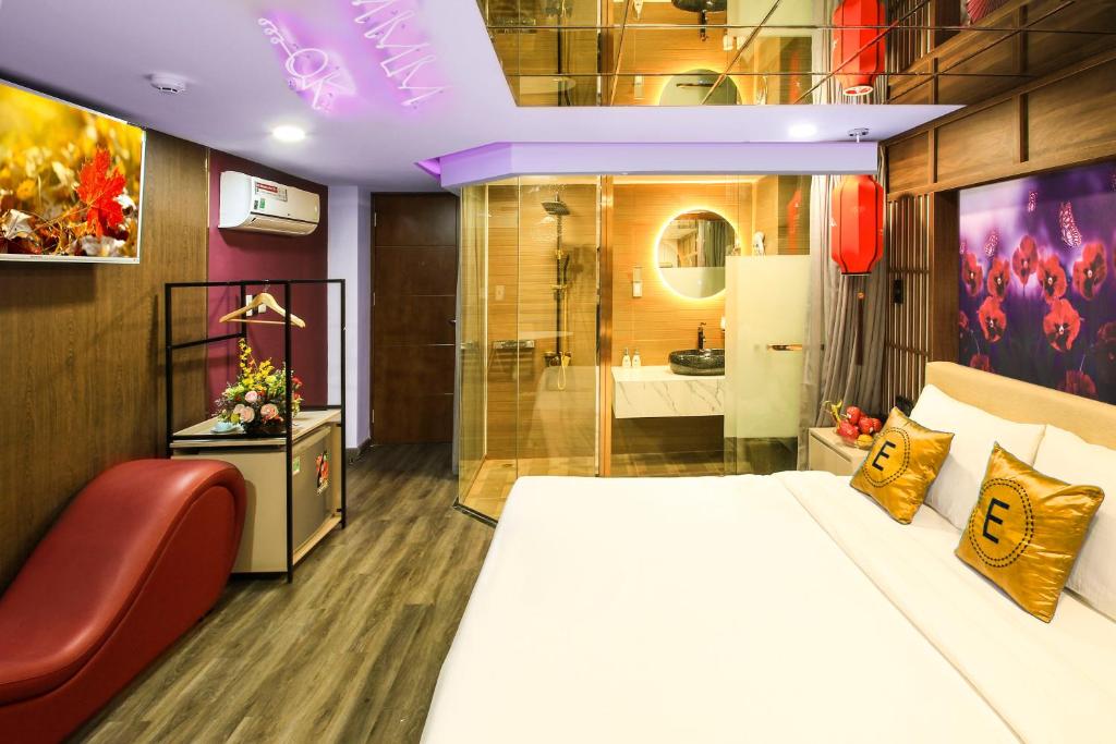 EROS HOTEL