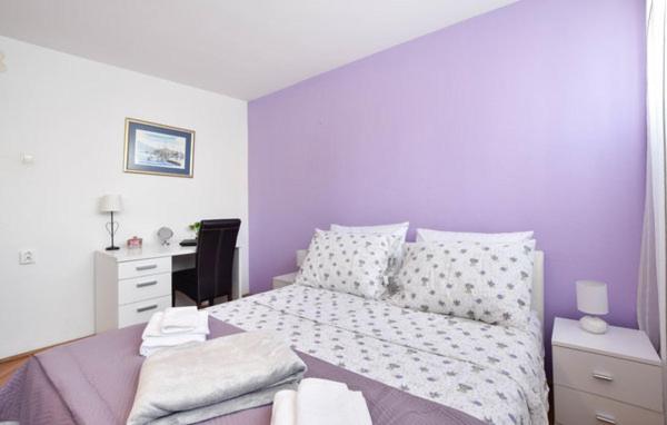 Relax Apartment near Split centar old town - Tap to explore photos