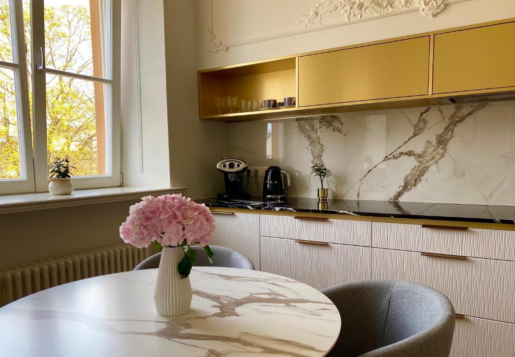 Glamour apartment photo 1