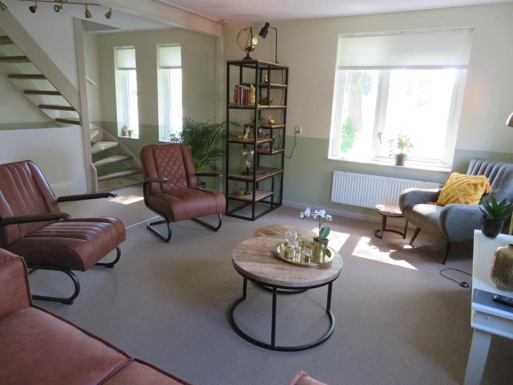 Holiday apartment with free parking Boven Jan Enkhuizen photo 2
