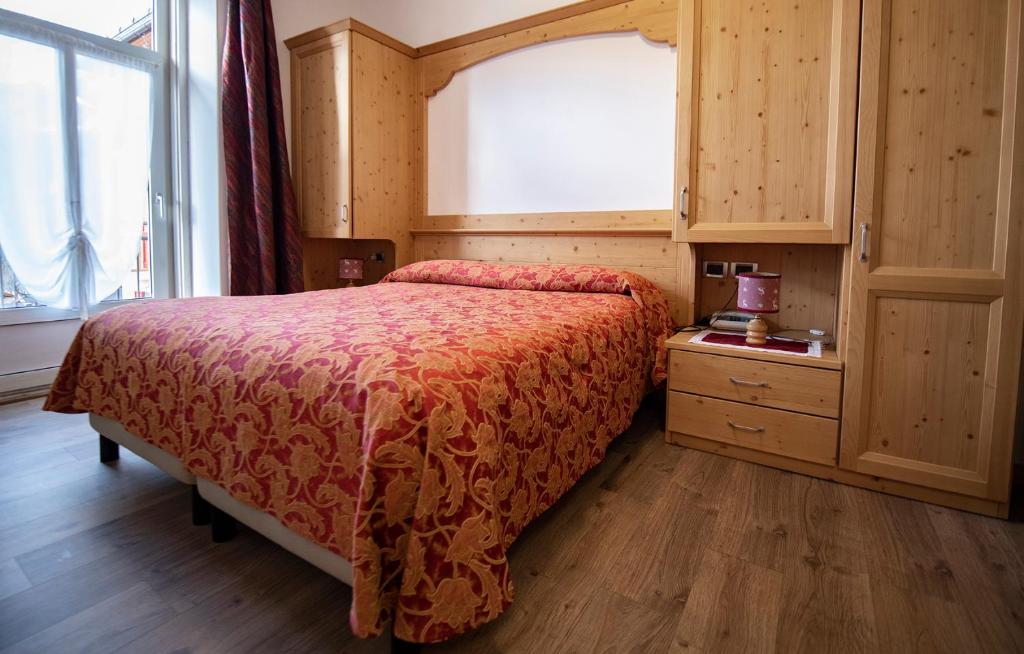 Hotel Regina photo 1