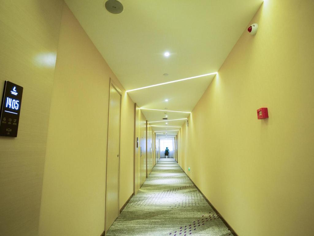 Lavande Hotel Nanchang West Railway Station Guobo Subway Station photo 2