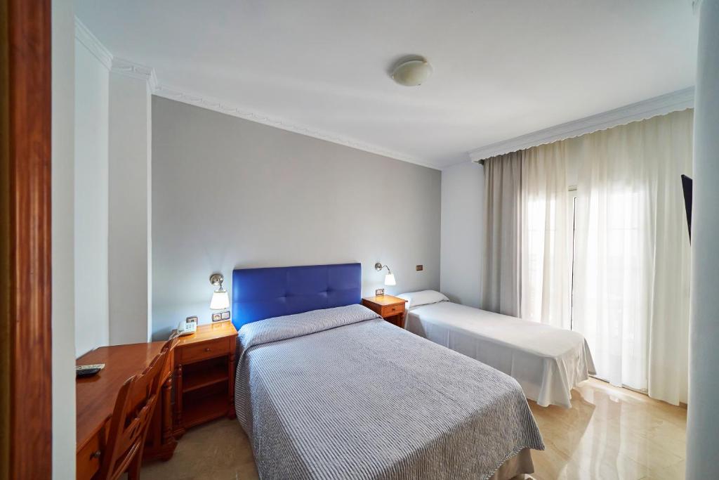 Hotel Bajamar Centro photo 3