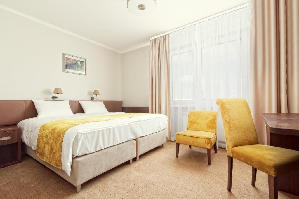 Maestro Inn photo 3