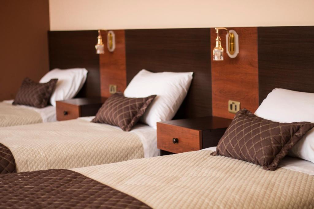 Hotel Pairumani photo 4