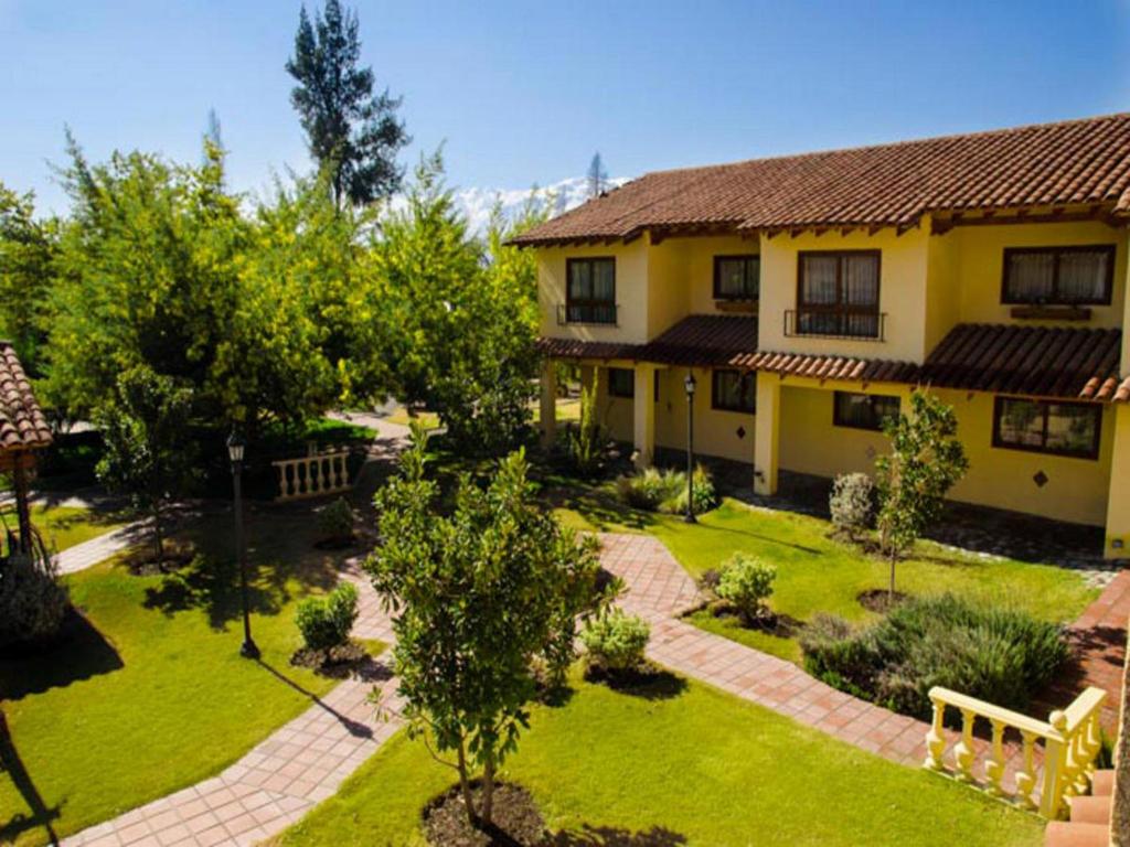 Howard Johnson Hotel Rinconada de Los Andes photo 2