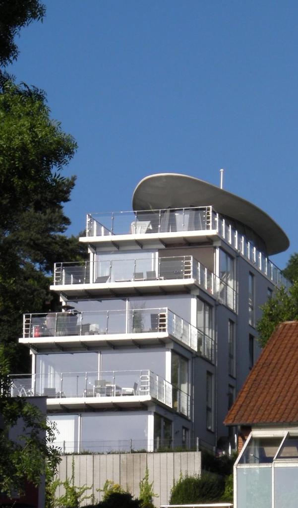 Triton Suite photo 2
