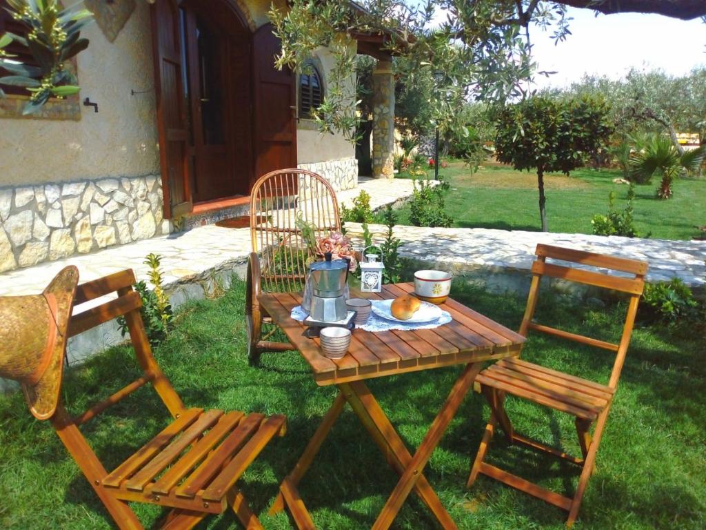 Casa Vacanze 'Al Giardino degli Ulivi' photo 2
