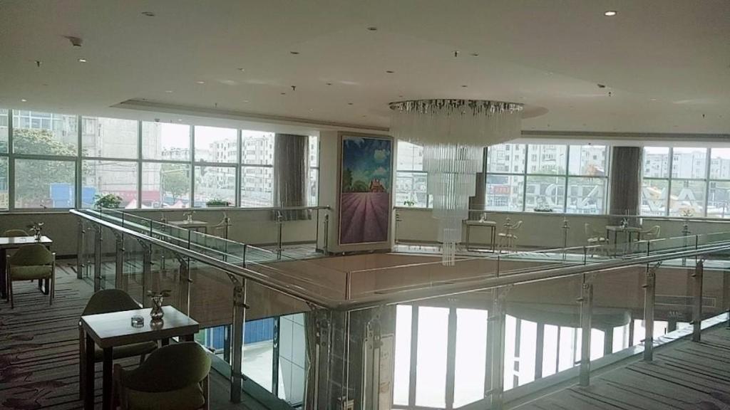 Lavande Hotel Yinchuan Railway Station Wanda photo 1