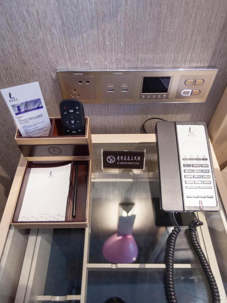 Lavande Hotel Urumqi High-speed Railway wanda plaza photo 3