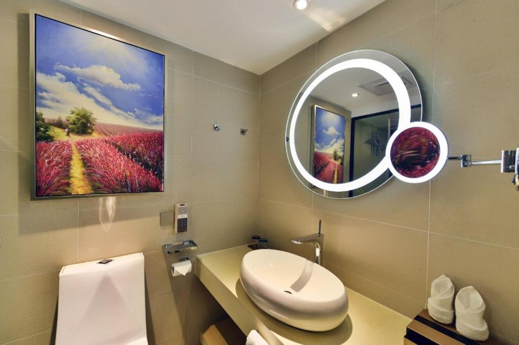 Lavande Hotel Xining Haihu New District Wanda Plaza photo 1
