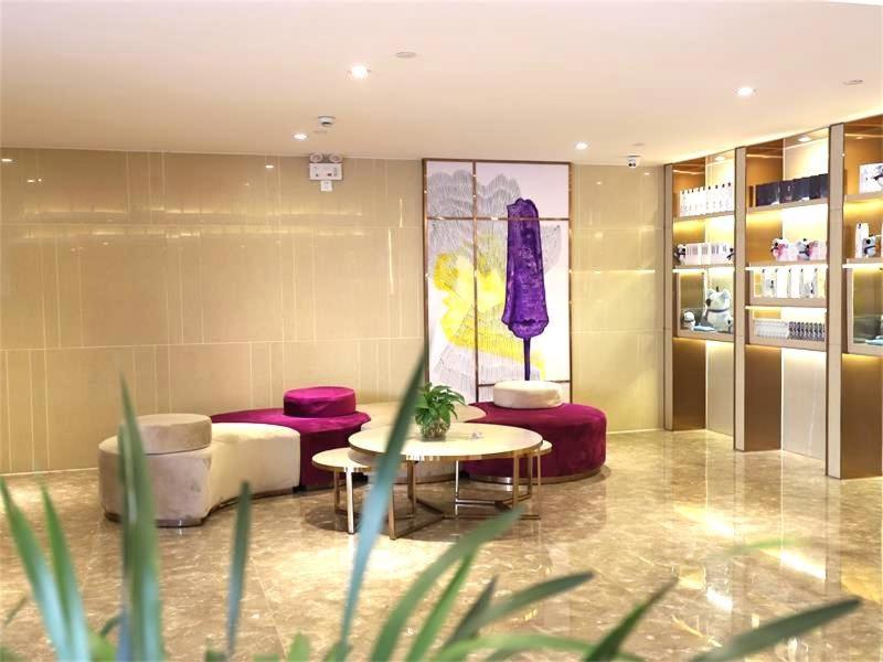 Lavande Hotel Turpan Grand Cross photo 1