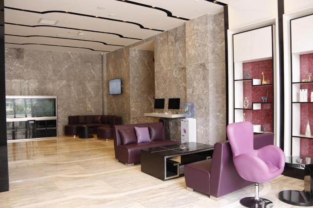 Lavande Hotel Longnan Changjiang River Avenue photo 2