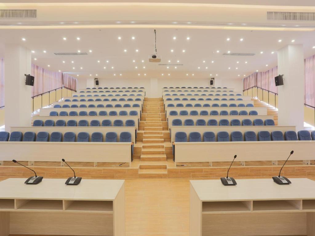 Lavande Hotel Dongguan Liaobu Center photo 4