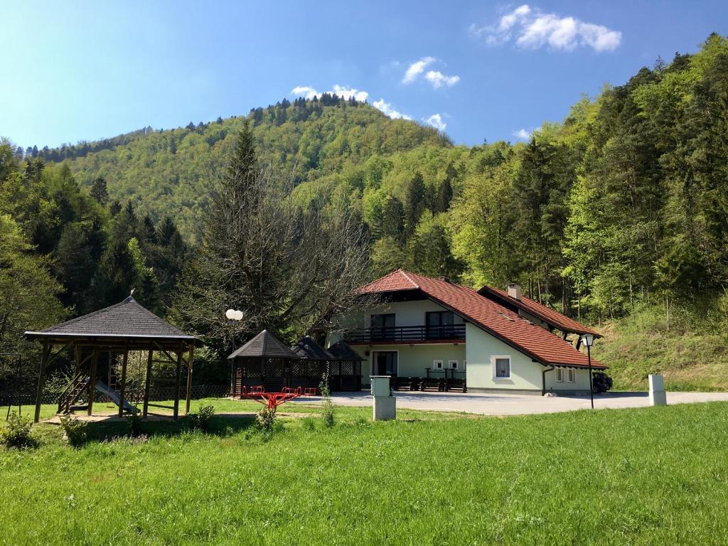 Guest House Atelšek photo 4