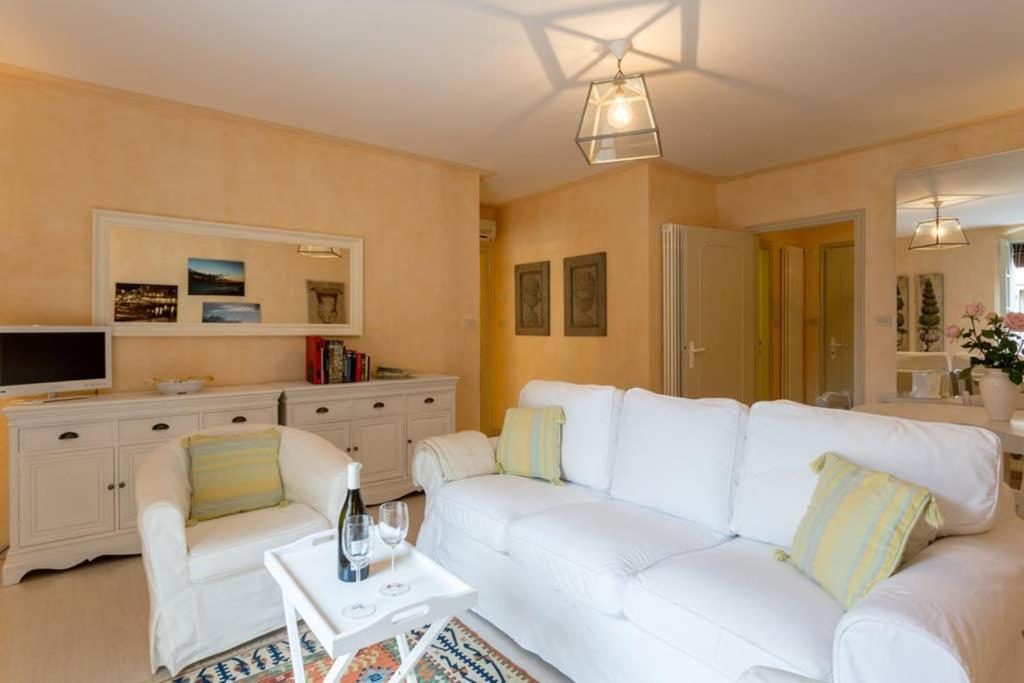 ELEGANTE APPARTAMENTO IN CENTRO photo 1