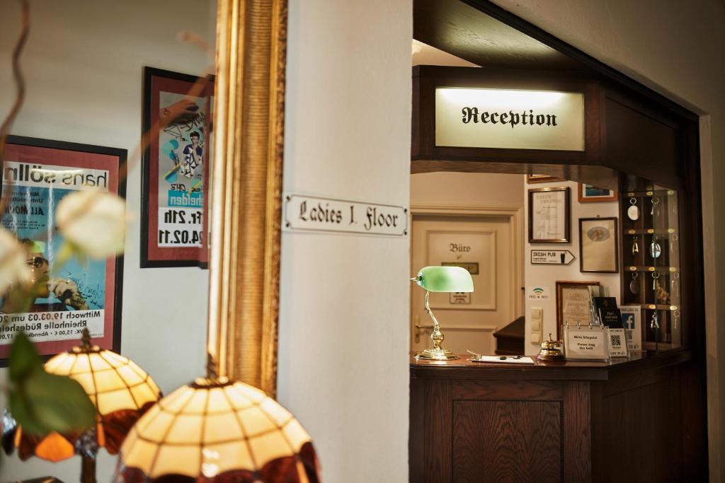 Hajo´s Germania Lodge & Irish Pub photo 4