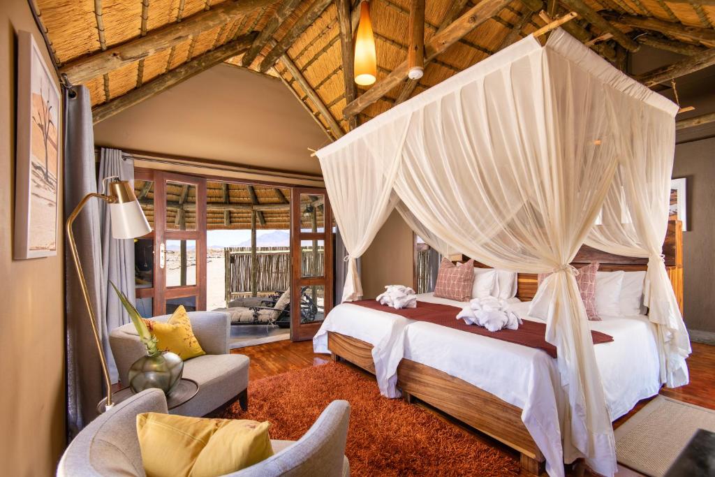 Hoodia Desert Lodge photo 1