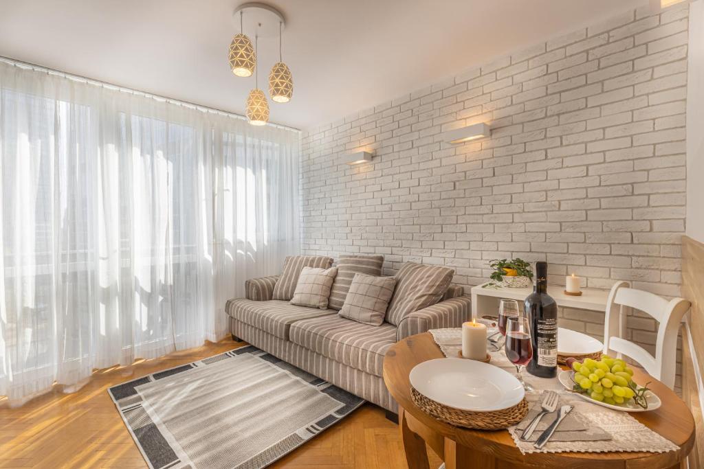 Apartment Strict Warsaw Center - Metro, Free Parking photo 1