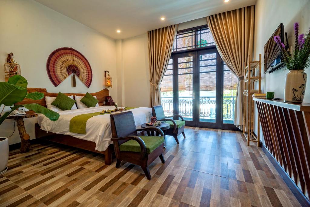 Nipa Riverside Villa Hoian