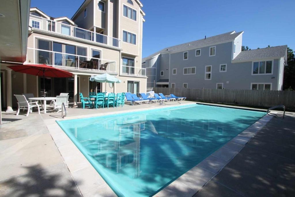 39 Surfside Dr. photo 1