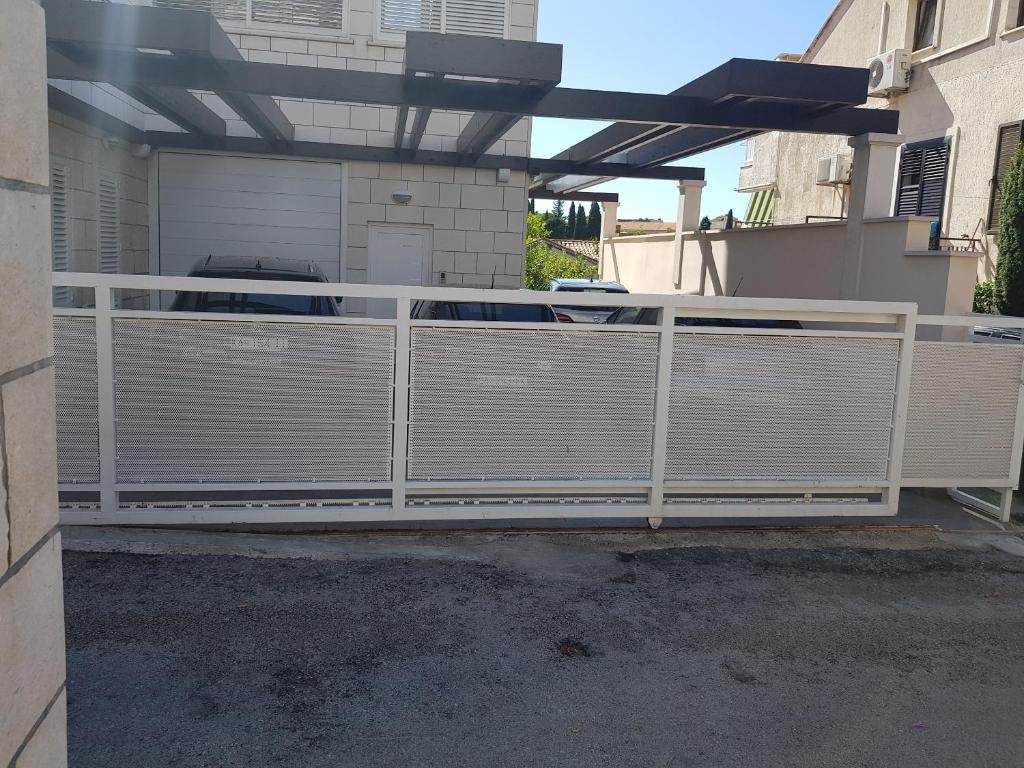 Apartments Laus photo 2