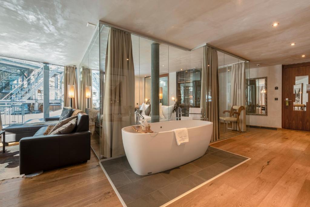 Matterhorn FOCUS Design Hotel photo 4