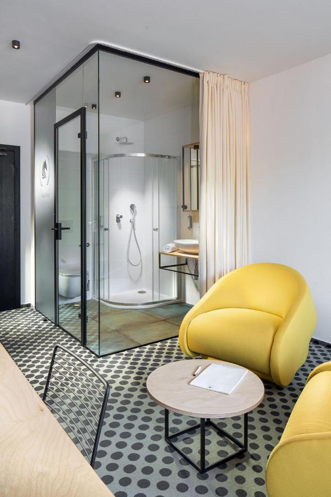 Двухместный (Двухместный номер Делюкс с 1 кроватью или 2 отдельными кроватями), B&B Chuchle Arena Praha