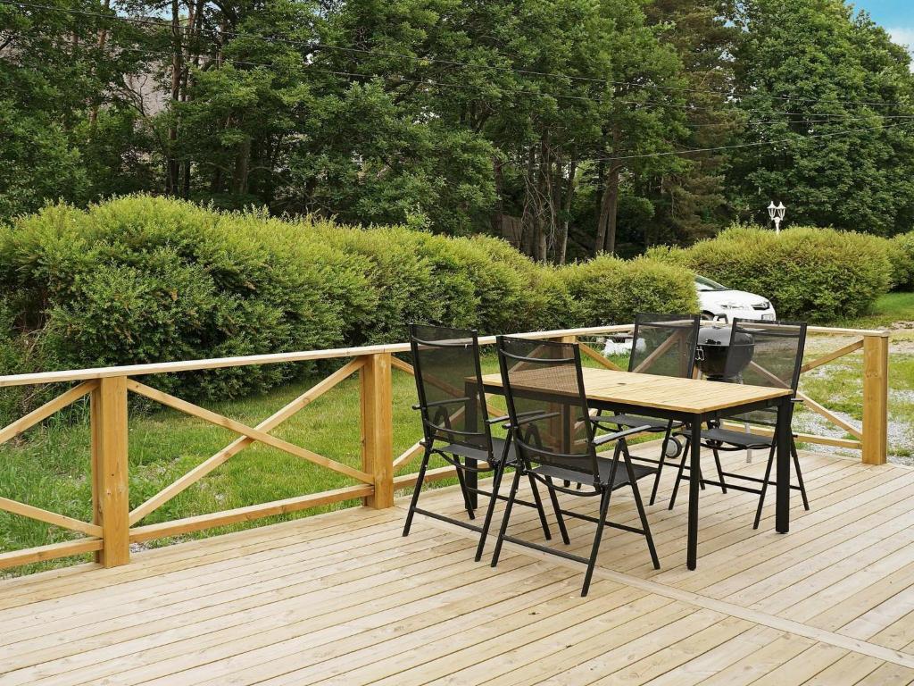 One-Bedroom Holiday home in Kållekärr photo 1