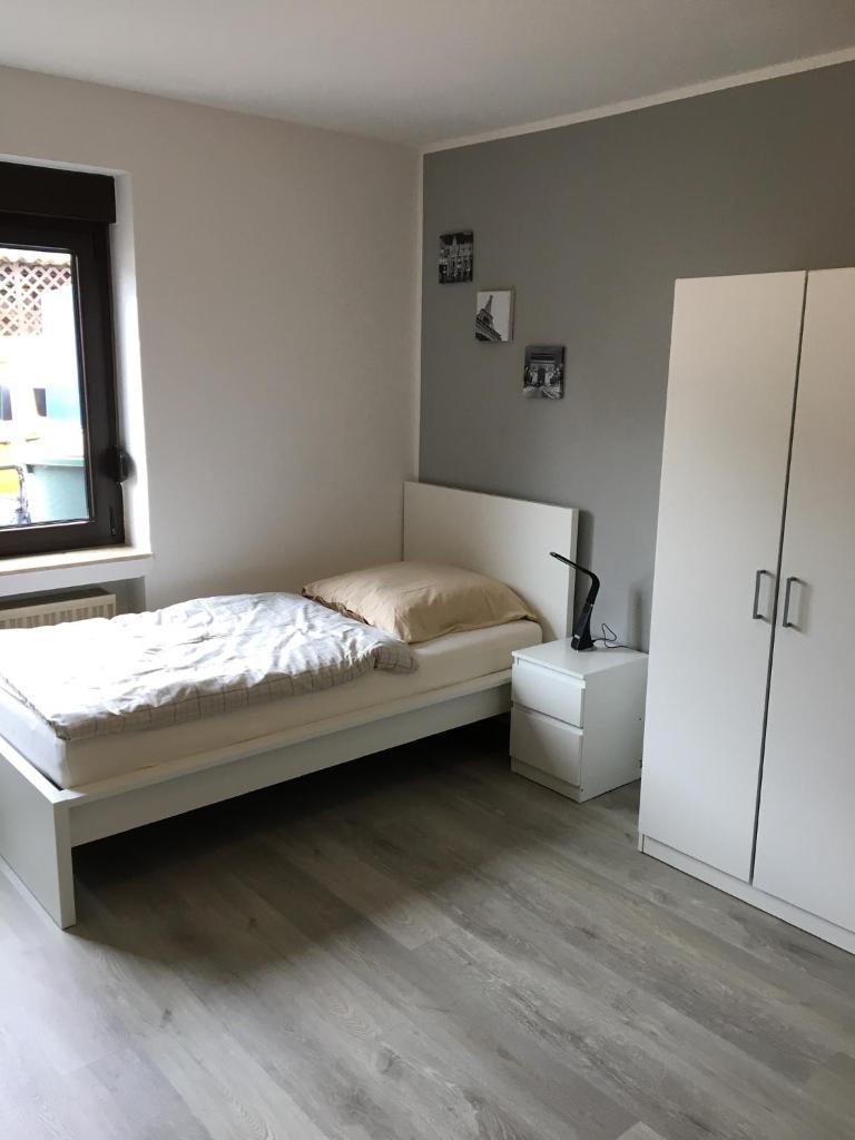 Gemütliches Ferienzimmer Hürth photo 1