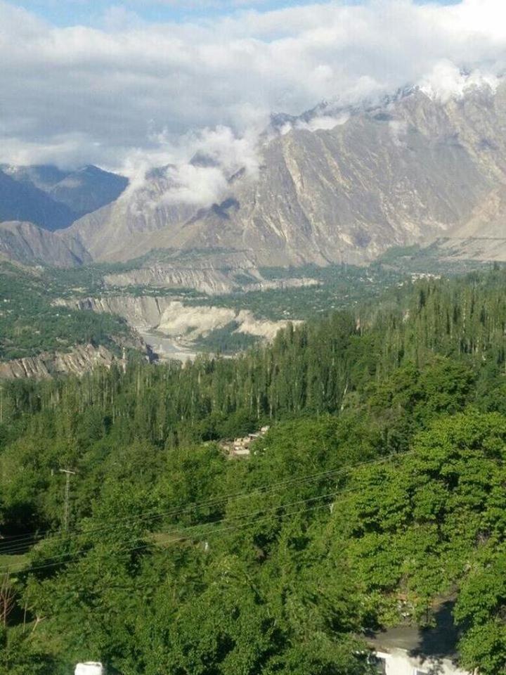 Mezban E Hunza Hotel photo 1