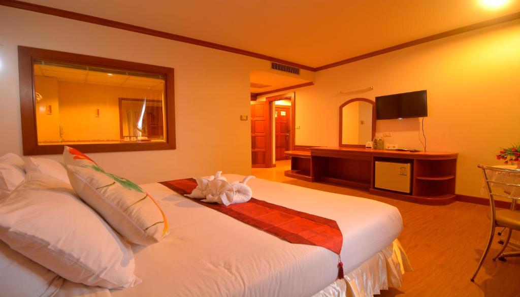 Chumphon Gardens Hotel photo 2