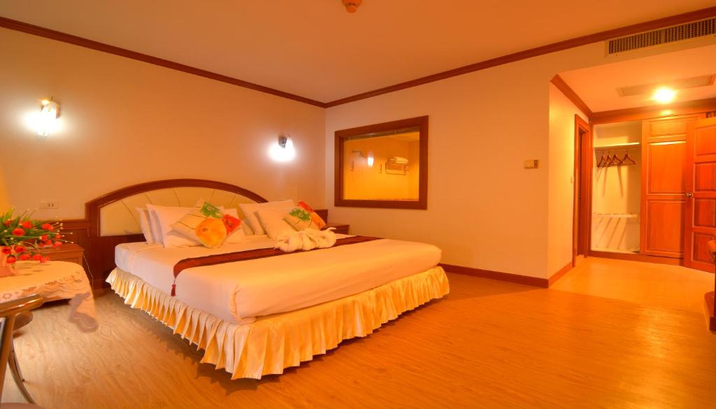 Chumphon Gardens Hotel photo 3