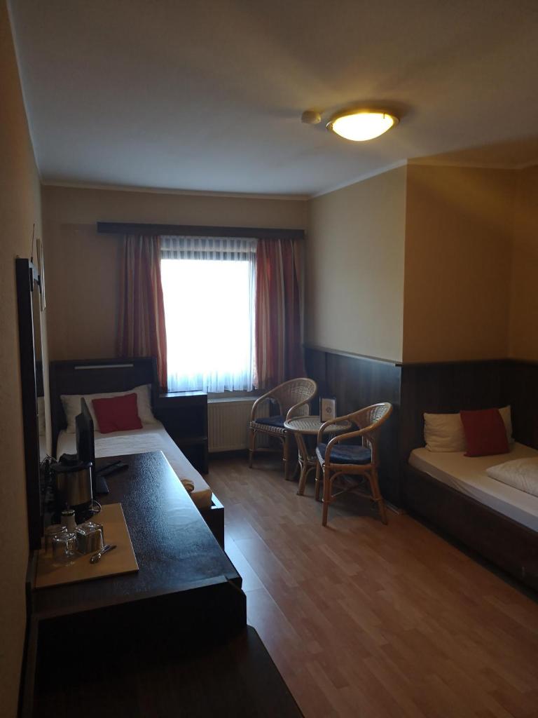Hotel Köln-Bonn photo 3