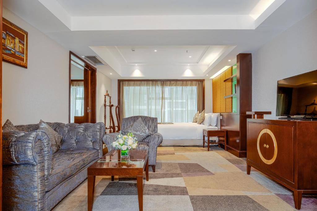 Сьюит (Семейный люкс с 2 отдельными кроватями), Crowne Plaza Changsha City Centre