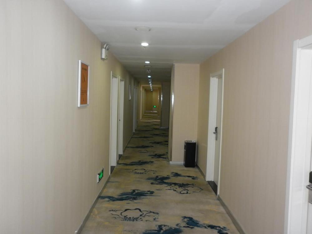7Days Inn Tianjin Development Zone The Fifth Avenue Convention and Exhibition Center photo 1