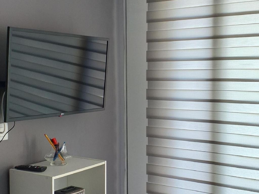 Lovely bungalow in Belpasso with garden and Etna view photo 3