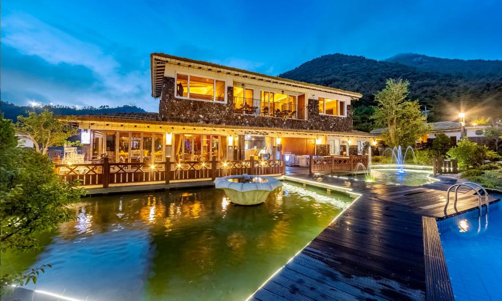 Tongyeong Hansan Marina Resort photo 2