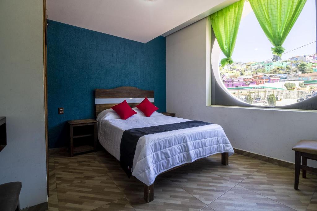 Hotel Marquez photo 1