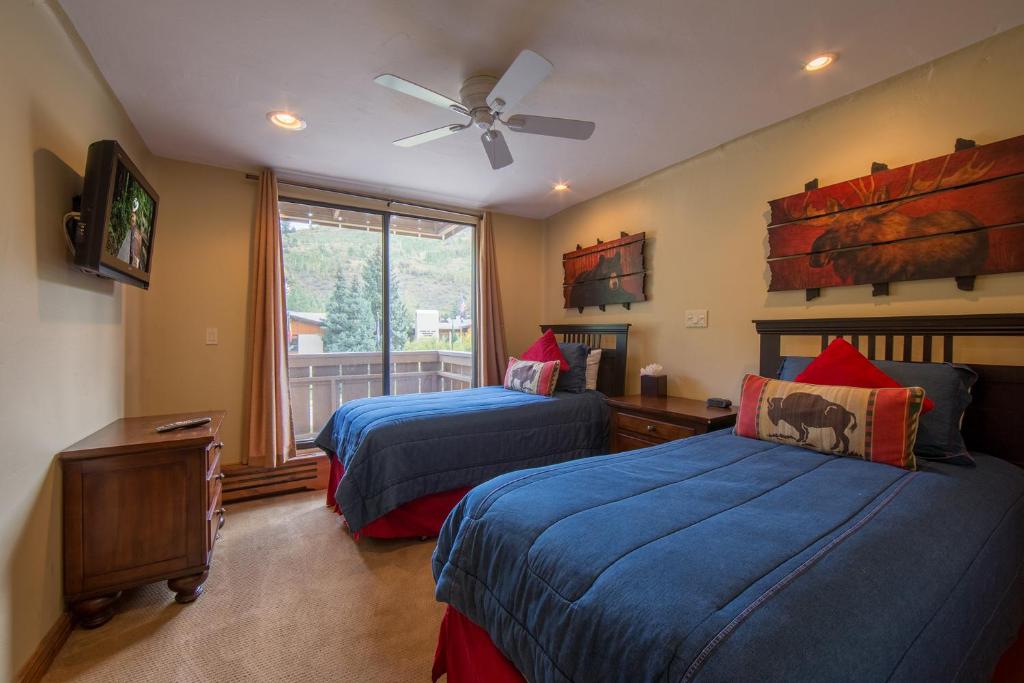 Scorpio Condominiums by Vail Realty photo 4