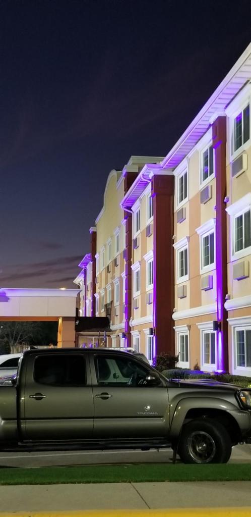 Baymont by Wyndham Dallas/ Love Field photo 2