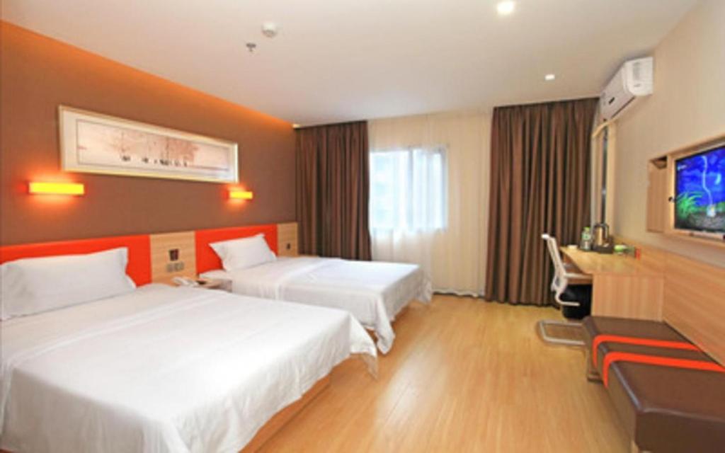 7 Days Premium Dalian Zhuanghe Huanghai Avenue photo 4