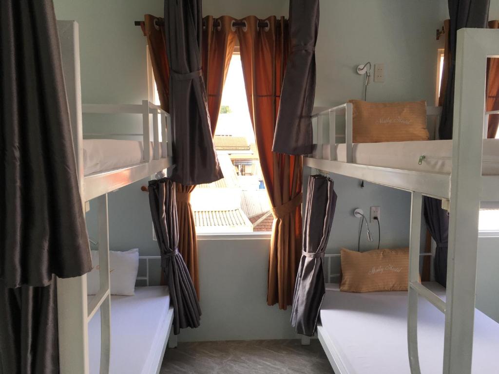 Номер (Кровать в общем номере для мужчин и женщин с 10 кроватями), Maily Hostel