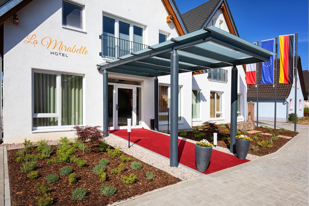 Hotel La Mirabelle photo 2