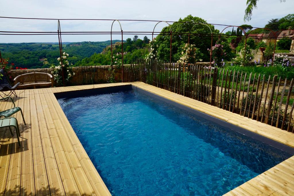 1 logis à Domme - Piscine & SPA photo 3