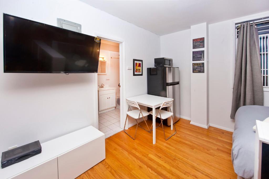 Апартаменты (Апартаменты-студио), Upper East Suites